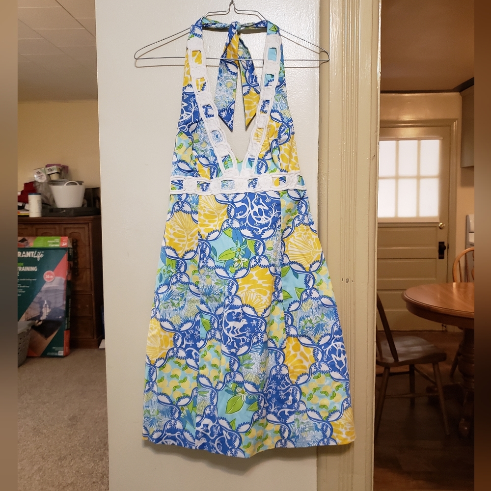 Brand new!! New Lilly Pulitzer vibrant & colorful halter style floral dress sz 2